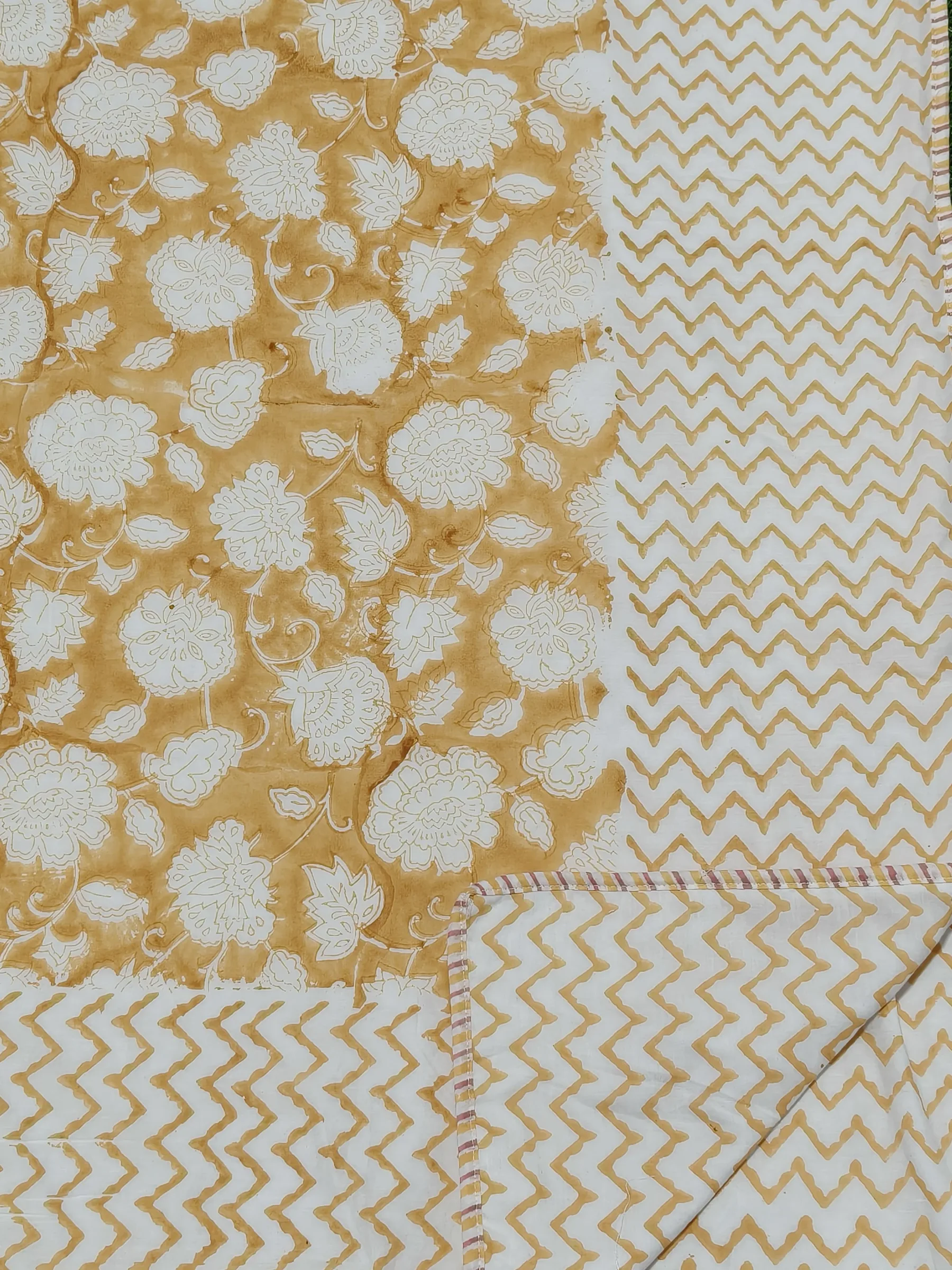Sunehri Phool Chevron Reversible Hand-Block Dohar original product photograph