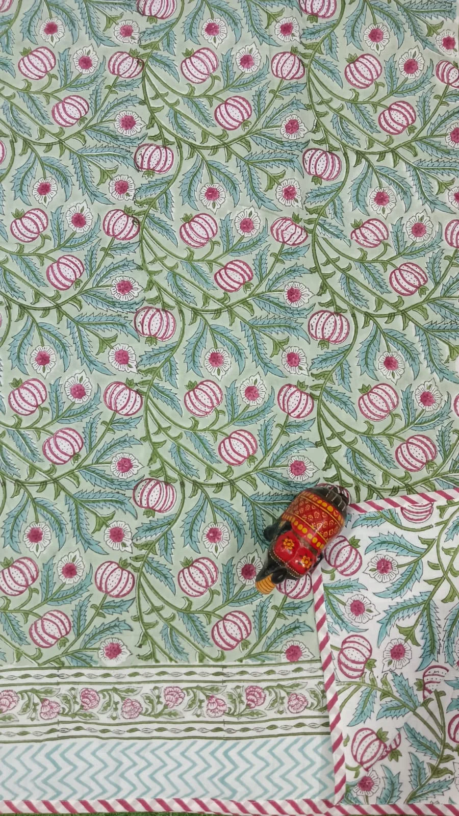 Mint Rani Pomegranate Vine Reversible Hand-Block Dohar original product photograph