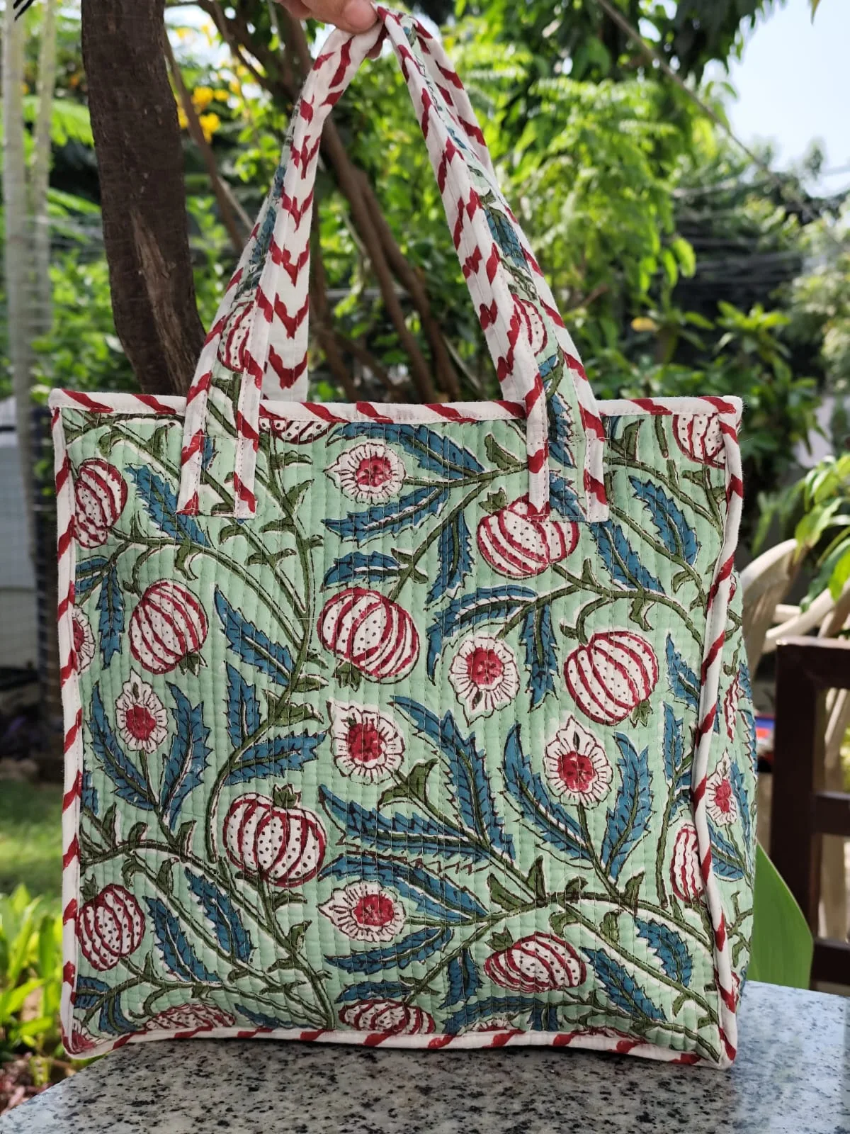 Pomegranate Garden Quilted Lunch Bag original product photograph