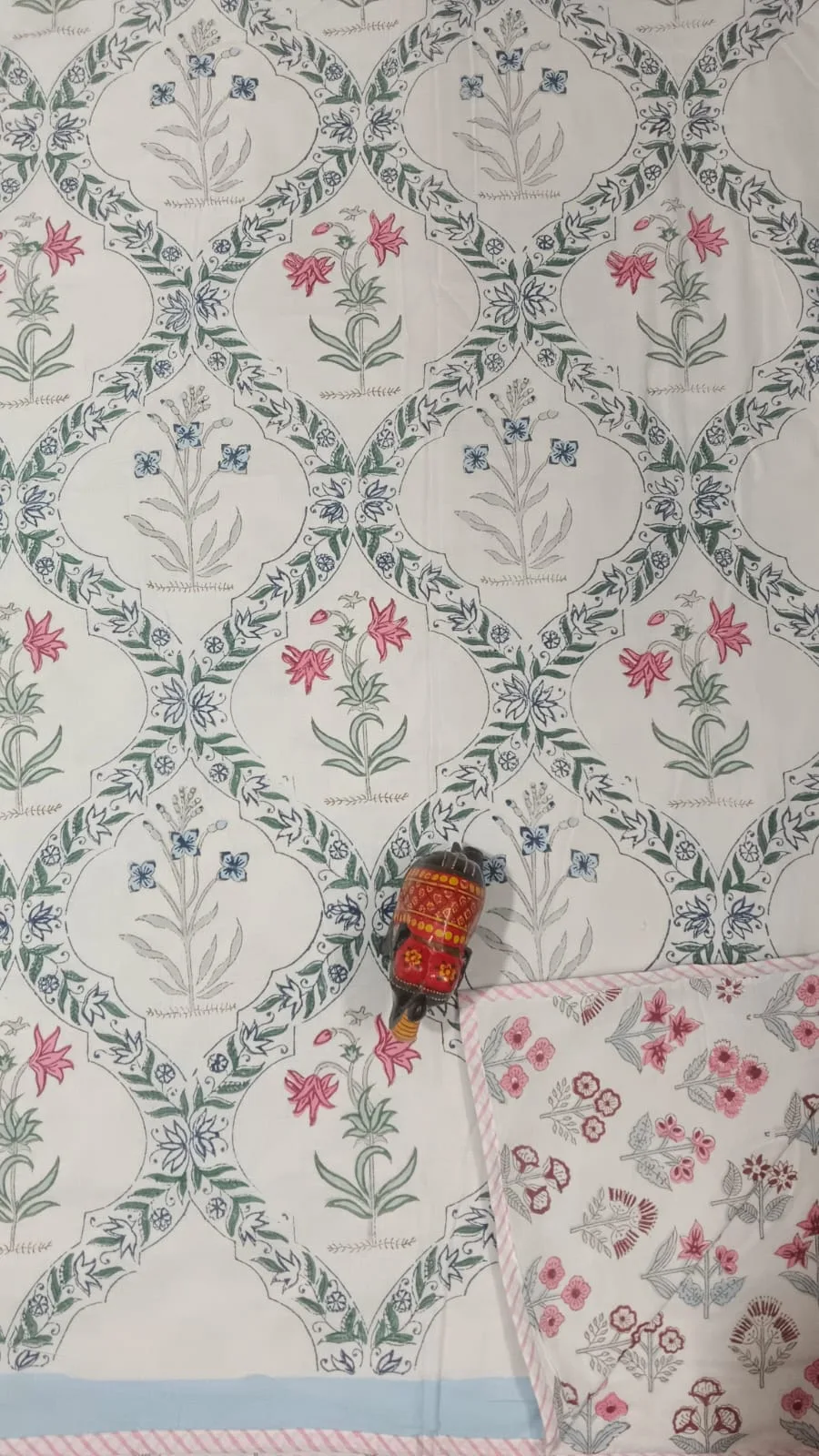 Gulabi Neel Guldaan Jaal Reversible Hand-Block Dohar original product photograph