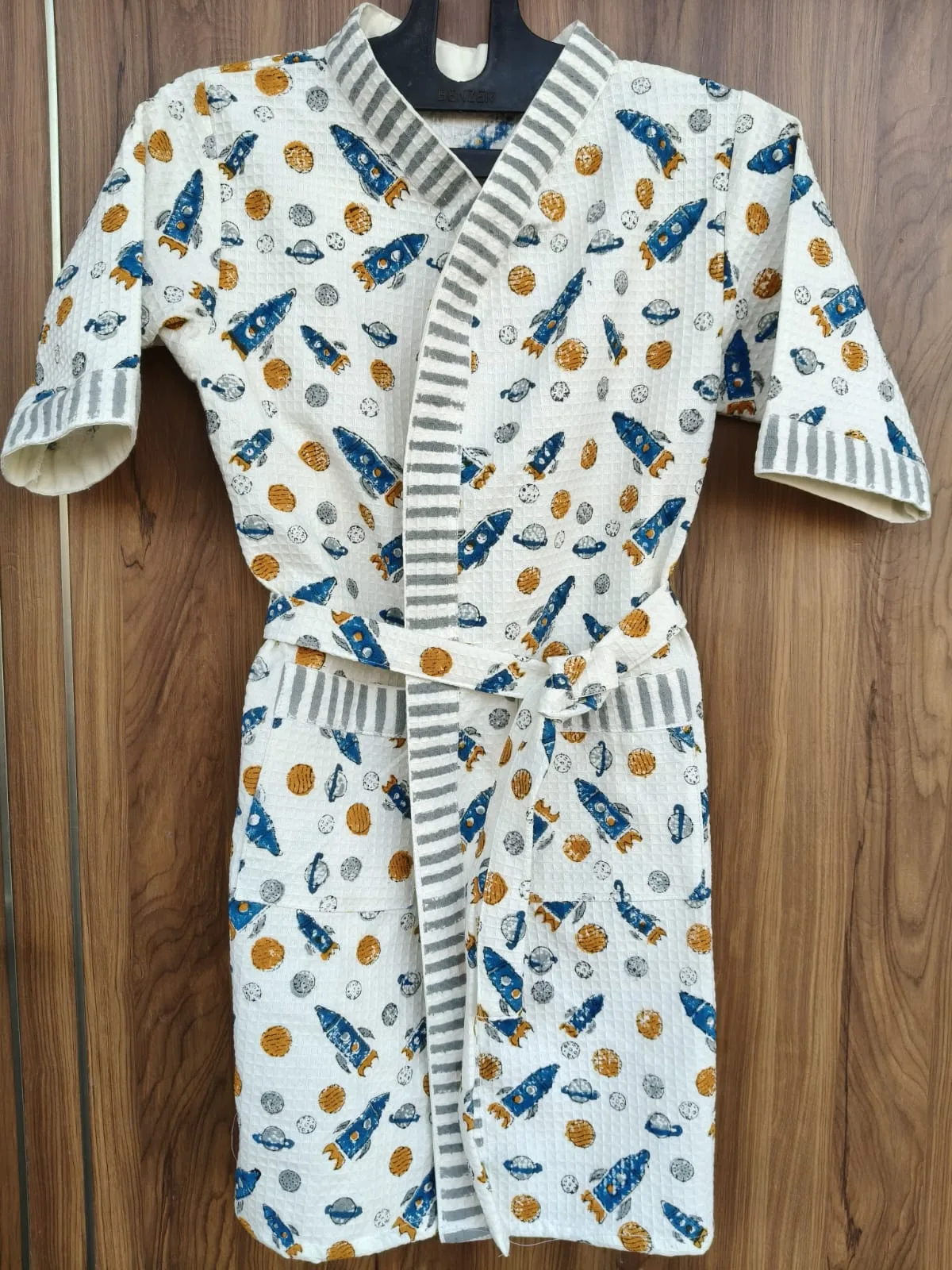 Rocket Orbit Kids Waffle Bathrobe original product photograph