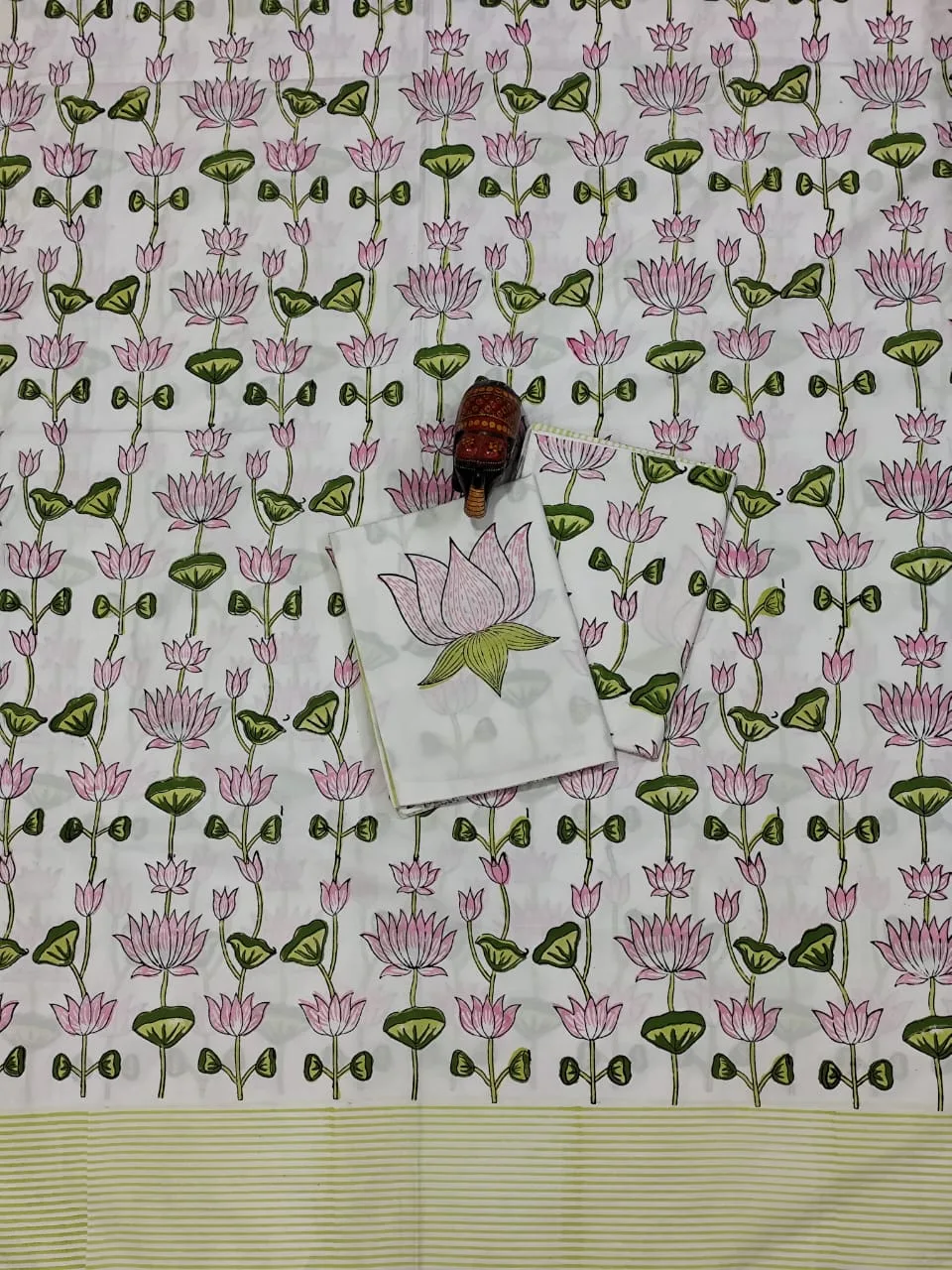 Pink Kamal Garden Hand-Block Cotton Bedsheet original product photograph