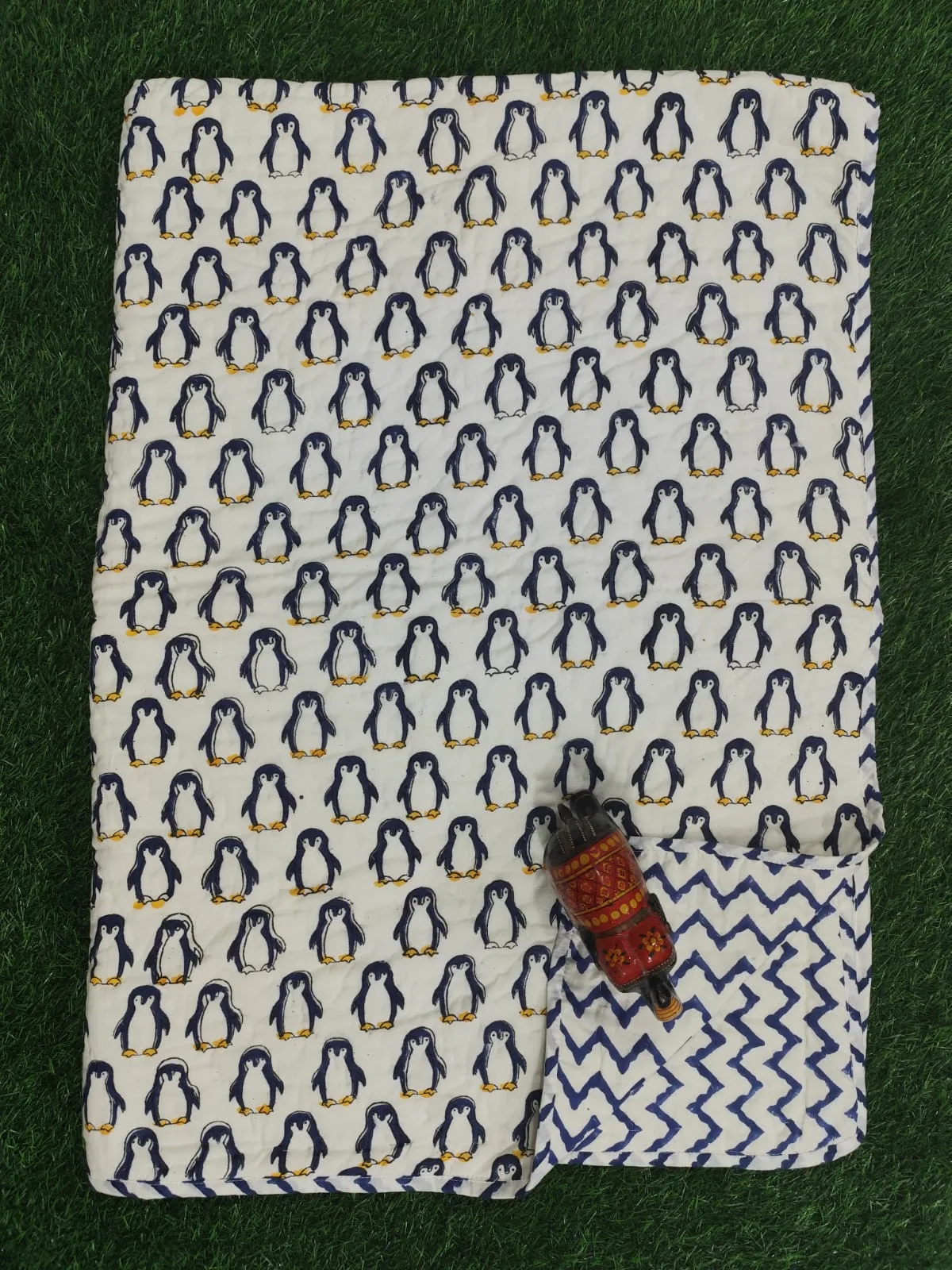 Indigo Penguin Kids Dohar original product photograph
