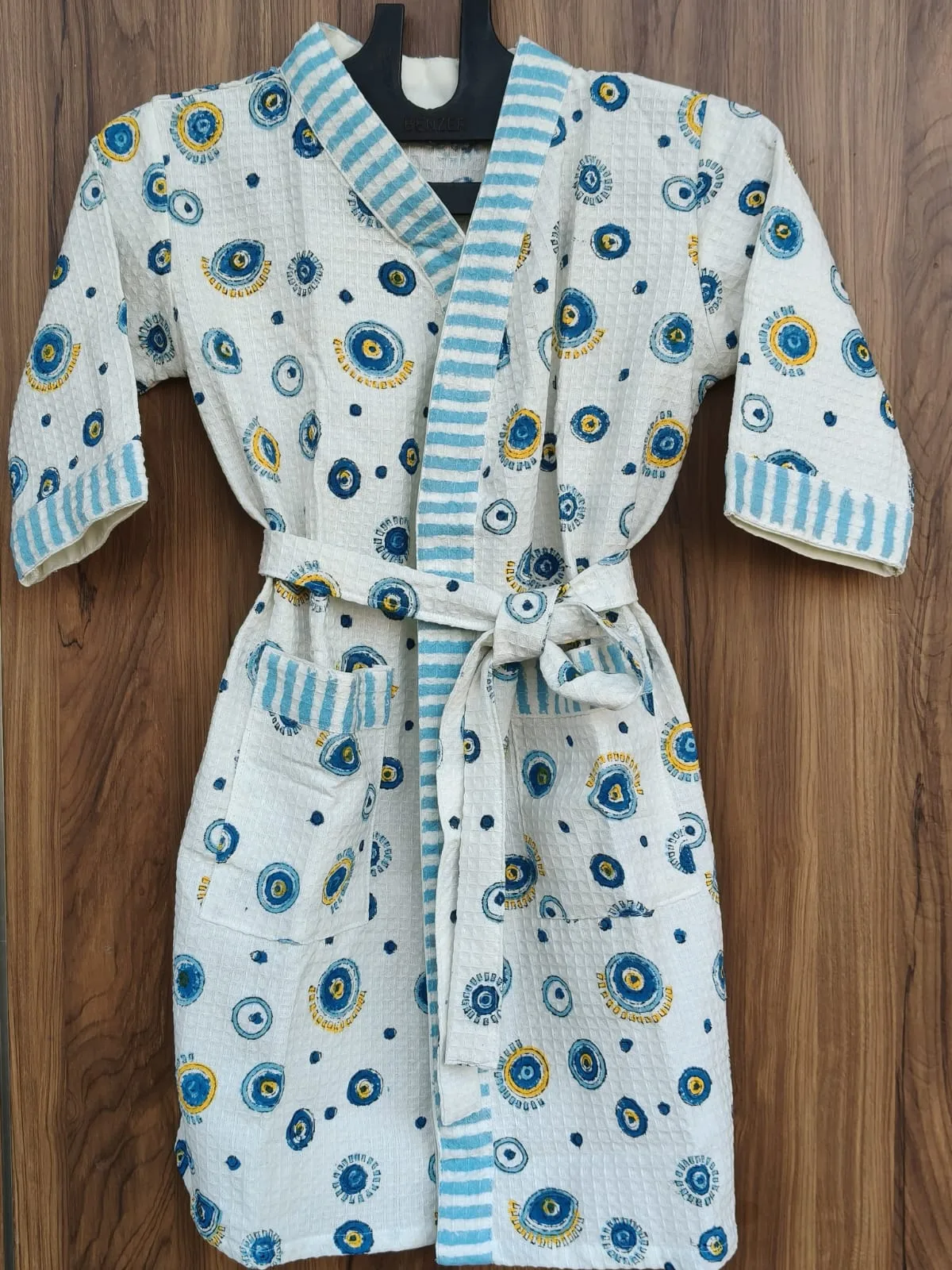 Blue Orbit Circles Kids Waffle Bathrobe original product photograph
