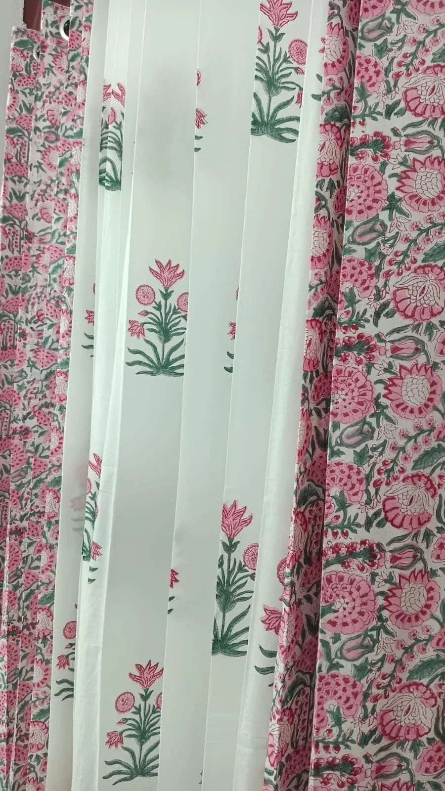Rose Floral Garden & Tulip Sprig Pure Cotton Curtains original product photograph
